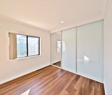 Well-Presented 2 Bedroom Granny Flat - Photo 2
