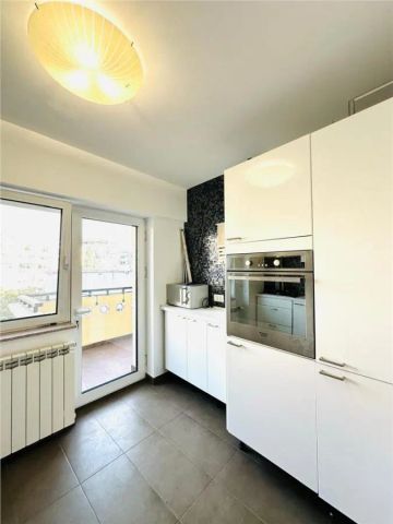 INCHIRIERE APARTAMENT 2 CAMERE ZONA UNIRII PIATA UNIRII SECTOR 3 - Photo 3