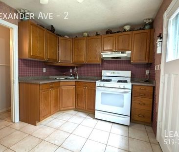 Large 1 Bed 1 Bath Unit Within Walking Distance to the U of W and A... - Photo 5