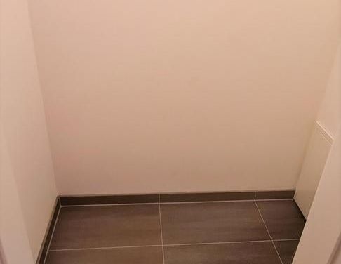 KEINE ANRUFE - nur E-Mails: 2 Zimmer - Dachterrasse - TG - HW 11 Whg. 28 - Photo 1