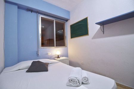 Carrer de Polo y Peyrolón, Valencia, Valencian Community 46021 - Photo 5