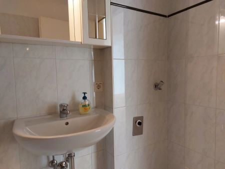 RUHIGE 2-ZIMMERWOHNUNG IN DER HAYDNGASSE! - Foto 4