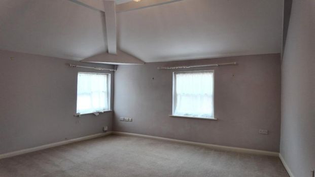 2 bedroom house to rent - Photo 1