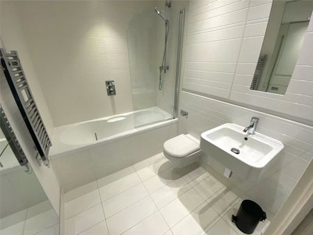 Spectrum, Block 5, Blackfriars Road, Salford, M3 7BT - Photo 4