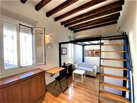 Alquiler de estudio en Calle de Santa Isabel - Photo 2