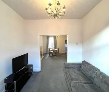 2 bedroom terraced house to rent - Photo 2