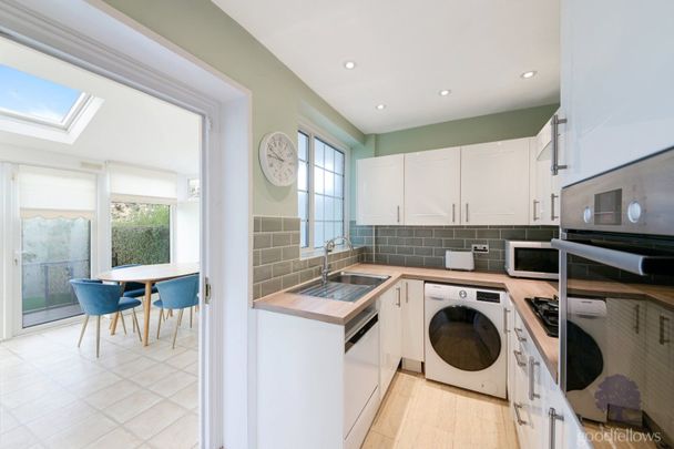 Abbotsbury Road, Morden, SM4 - Photo 1