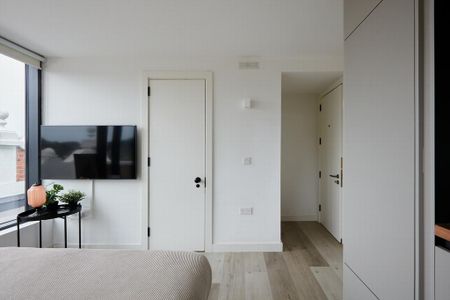 Studio to rent - Photo 2