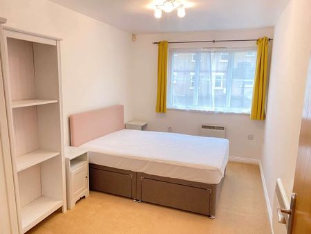 Rowland Hill Court, Osney Lane, Oxford OX1 1LE - Photo 3