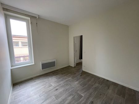 Location Appartement 2 pièces 40m² - Photo 2