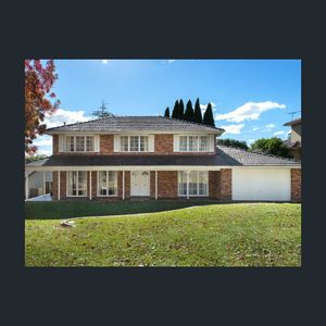 Impressive family home, north to rear! - Photo 2