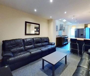 6 bedroom house to rent - Photo 1