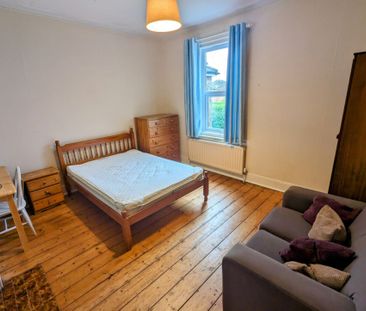 5 Bedroom House To Rent in Winton - £2,625 pcm Tenancy Info - Photo 4