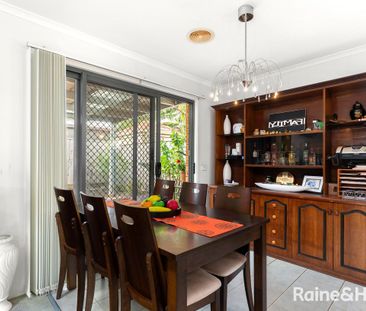 Splendid 3Br Home in Caroline Springs! - Photo 4