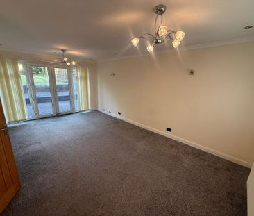 3 bedroom detached house to rent - Photo 4