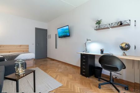 Calle del Cardenal Cisneros, Madrid, Community of Madrid 28010 - Photo 3