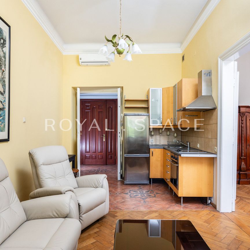 Dwupokojowe mieszkanie z widokiem na Wawel! - Photo 1