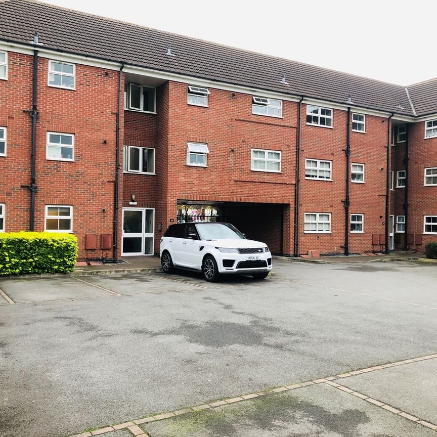 2 Bed Flat, Victoria Court, LE5 - Photo 1