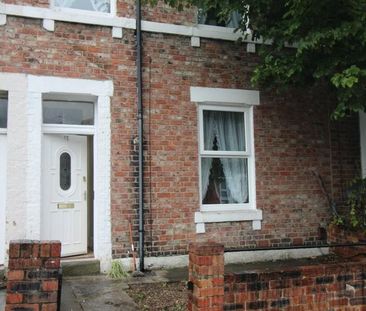 4 bedroom terraced house to rent - Photo 4