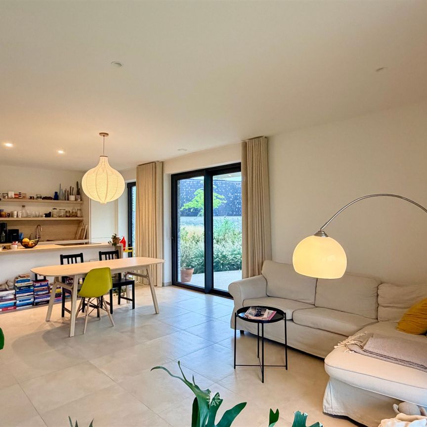 Appartement te huur in Gentbrugge met 2 slaapkamers - Foto 1