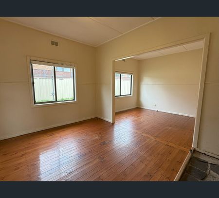 1/7 Victoria Street, Cooma, NSW 2630 - Photo 5