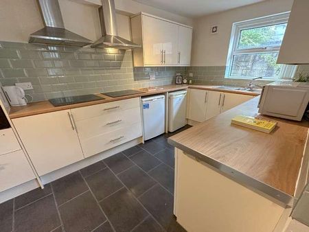 Jubilee Drive, L7 - Photo 4