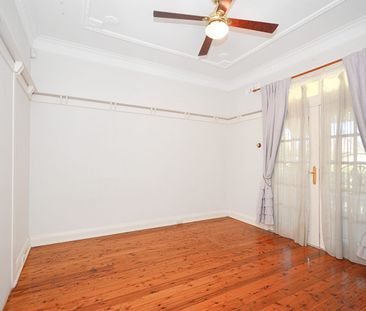 Beautiful Family Home!! - Photo 1