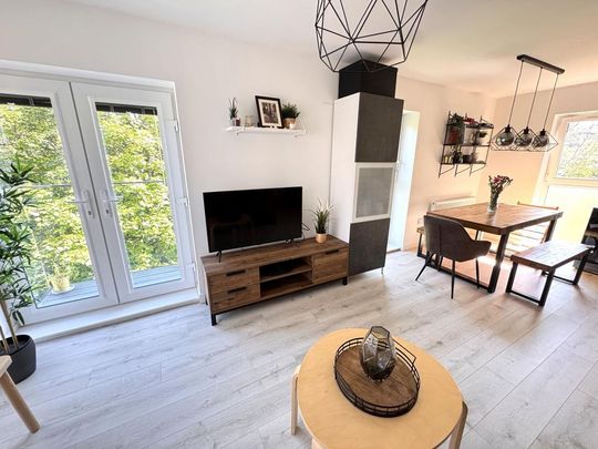 3 bedroom flat to rent - Photo 1