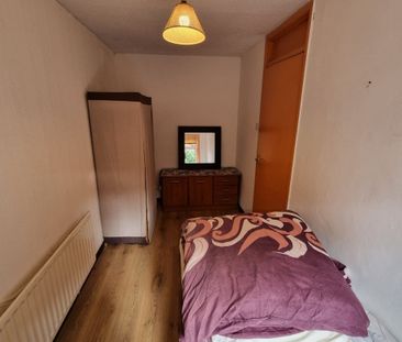 Cromwell Street - Photo 3