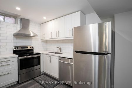 For Lease - 10 Blue Diamond Terrace, Vaughan, Ontario - Photo 4