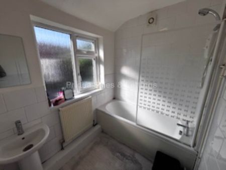 Claremont Street, Lincoln - Photo 2