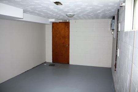 For Lease - 69 Adair Avenue, Hamilton, Ontario - Photo 5