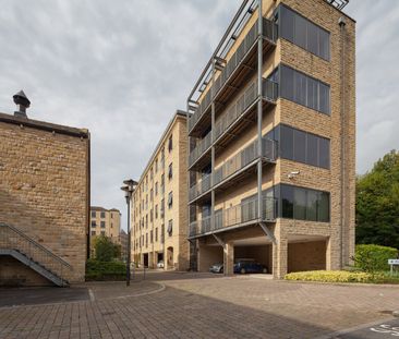 Flat 194, Melting Point, Huddersfield... - Photo 1