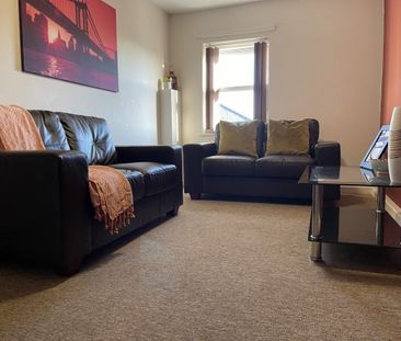 4 Bed - Flat 11, Cathedral Court â€“ 4 Bed - Photo 1