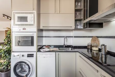 Avenida del Brasil, Madrid, Community of Madrid 28020 - Foto 5