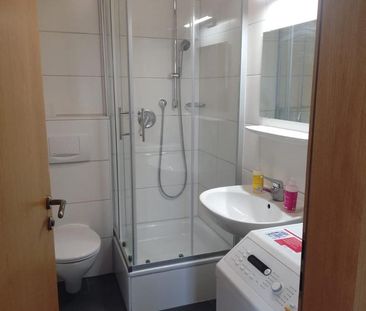 Möbilierte 3-Zimmer Wohnung mit Balkon mit Seeblick zum Vermieten - Foto 1