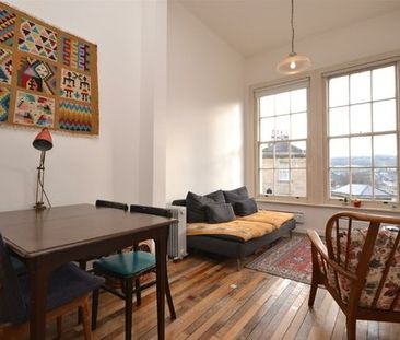 Belvedere, Bath, Somerset, BA1 - Photo 1