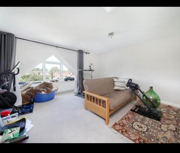 6 Bed Semi-Detached House, Palewell Park, SW14 - Photo 5