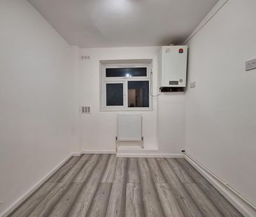 Hampden Lane, London N17 - Photo 5