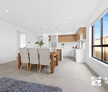 Luxurious Living at its Finest in Alamora Estate - - Photo 6