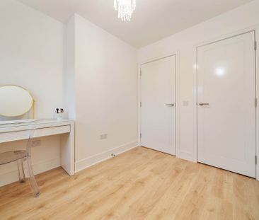 Price £1,550 pcm - Available Now - Unfurnished - Photo 4