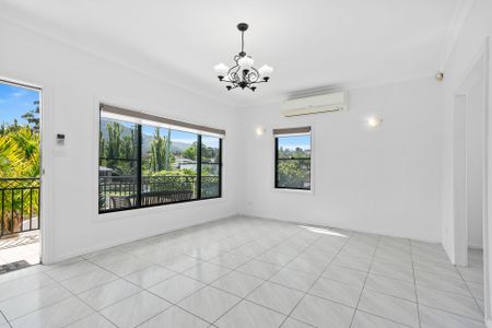 105 Blackman Parade, Unanderra. - Photo 4