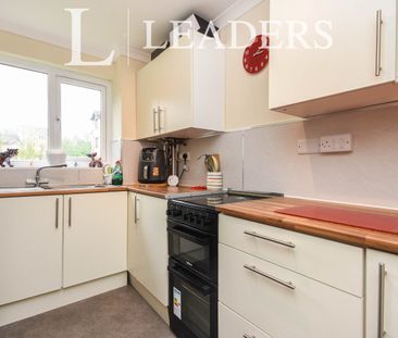 2 bedroom property to rent Lucas Road, Sudbury, CO10 - Photo 6