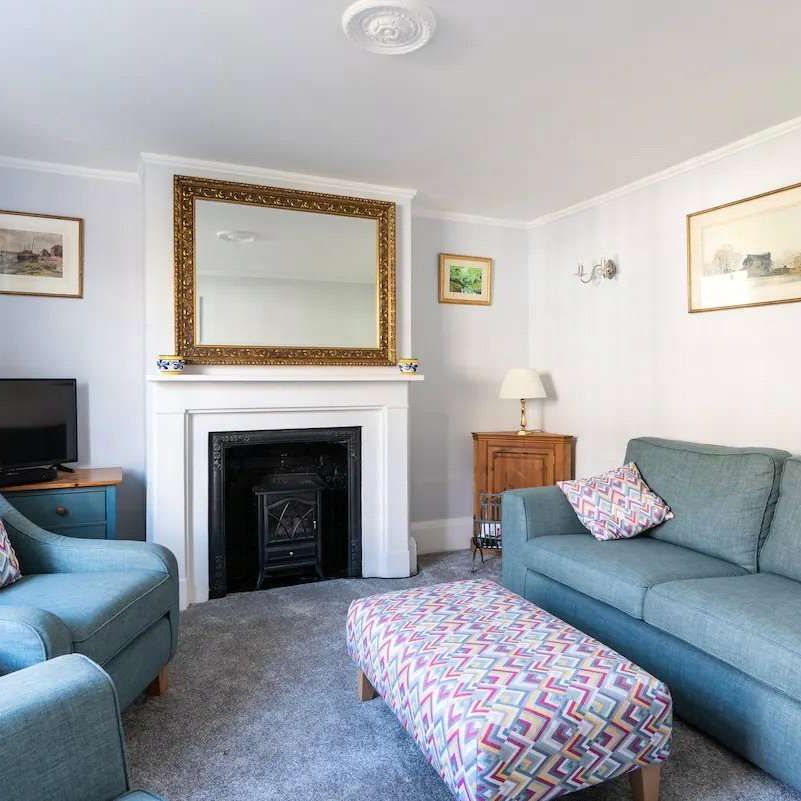 A charming three bed home with an attractive rear garden in the popular St Peters area of Tunbridge Wells - Photo 1