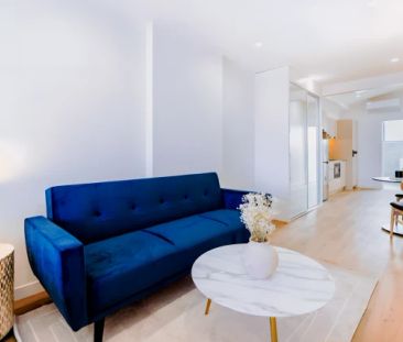 Studio Balcony - Photo 2