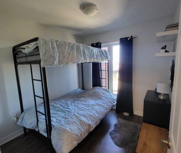 For Lease - 5014 Serena Drive Unit# 12, Lincoln, Ontario - Photo 5