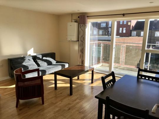 1 bedroom flat to rent - Photo 1