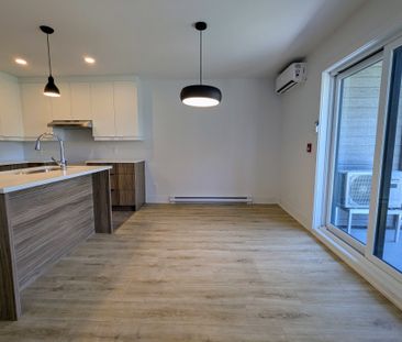 Appartement - 201-1880 Route Édouard-VII - Photo 1