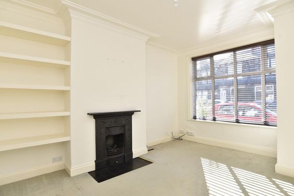 2 bedroom terraced house to rent - Photo 1