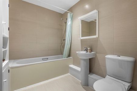 Cecil Road - Photo 5